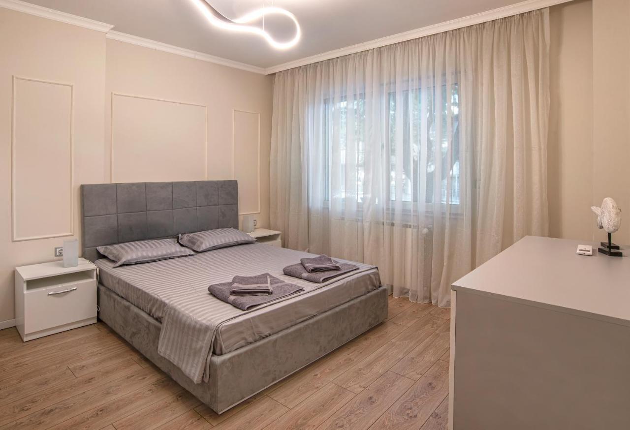 Tina'S 2 Bedroom Top Central Apartment 소피아 외부 사진