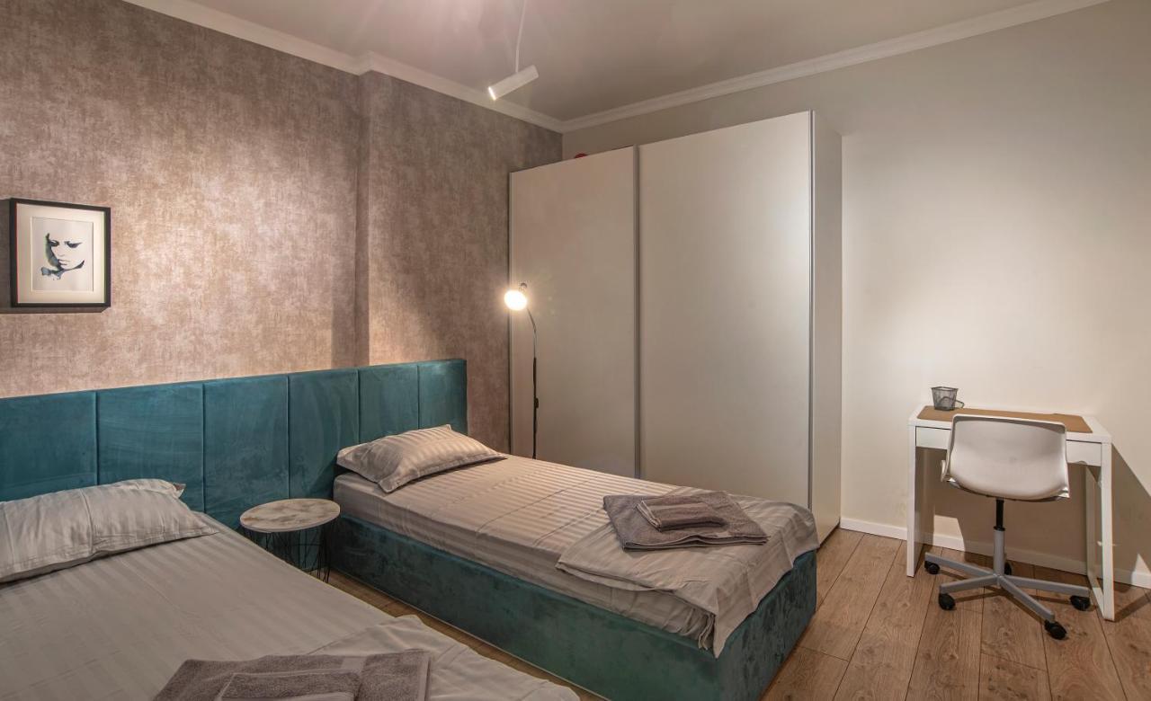 Tina'S 2 Bedroom Top Central Apartment 소피아 외부 사진